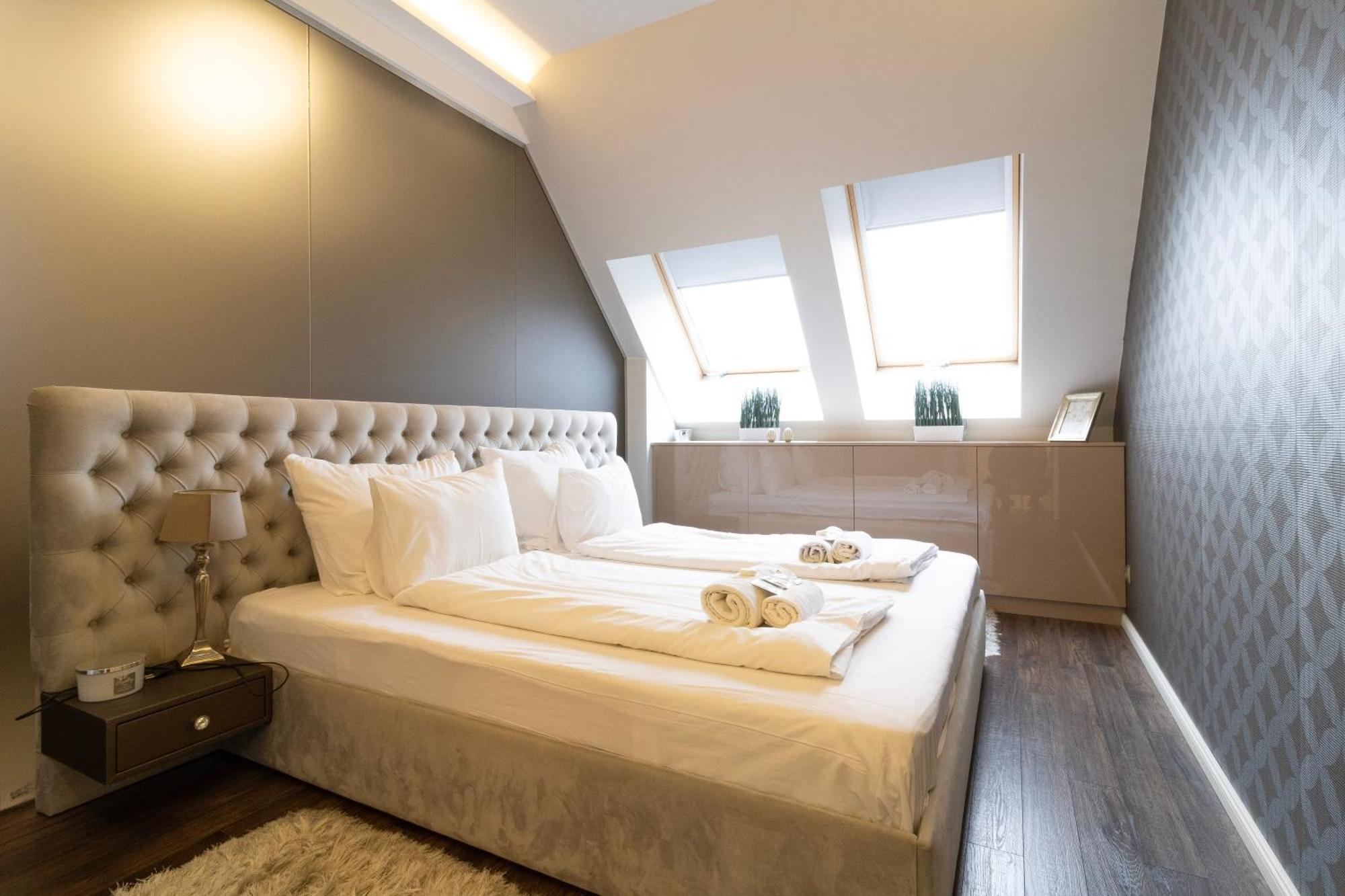 Jacuzzi Roofterrace Luxury Over The Opera Budapest Luaran gambar